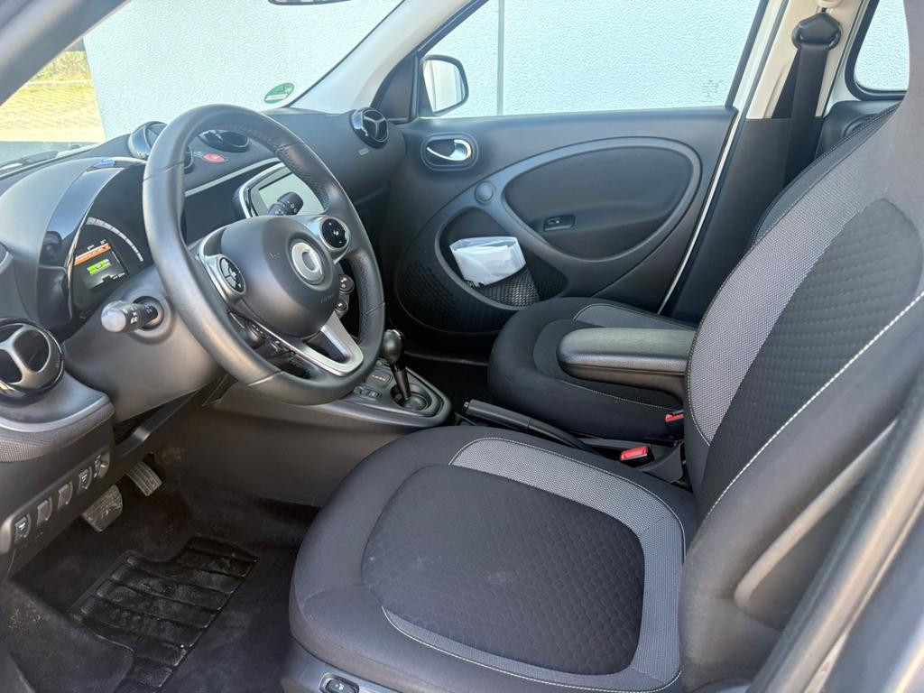 Smart EQ forfour