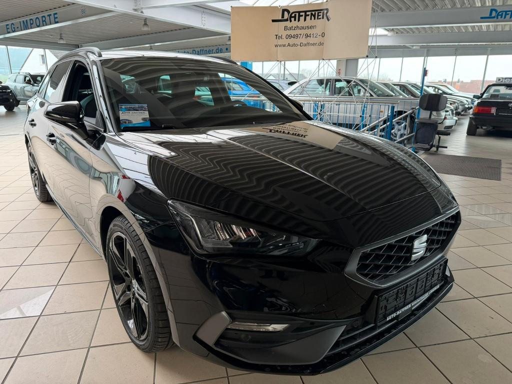 Seat Leon 2.0 TDI FR-lijn Black Sportstourer DSG