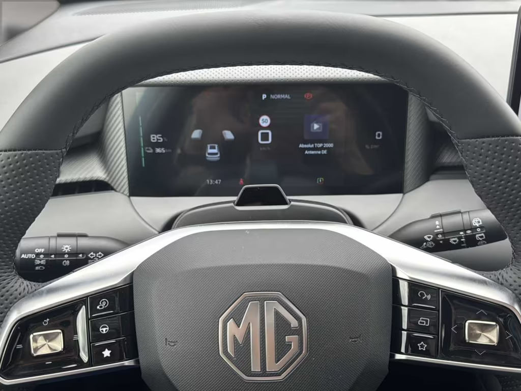 MG MG5