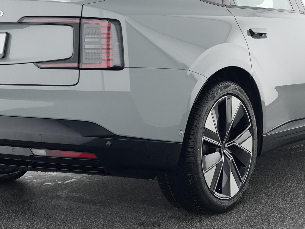 Volvo ES90