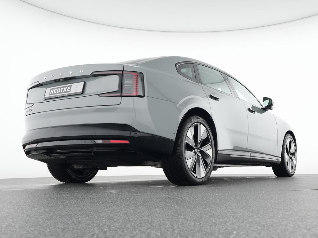 Volvo ES90