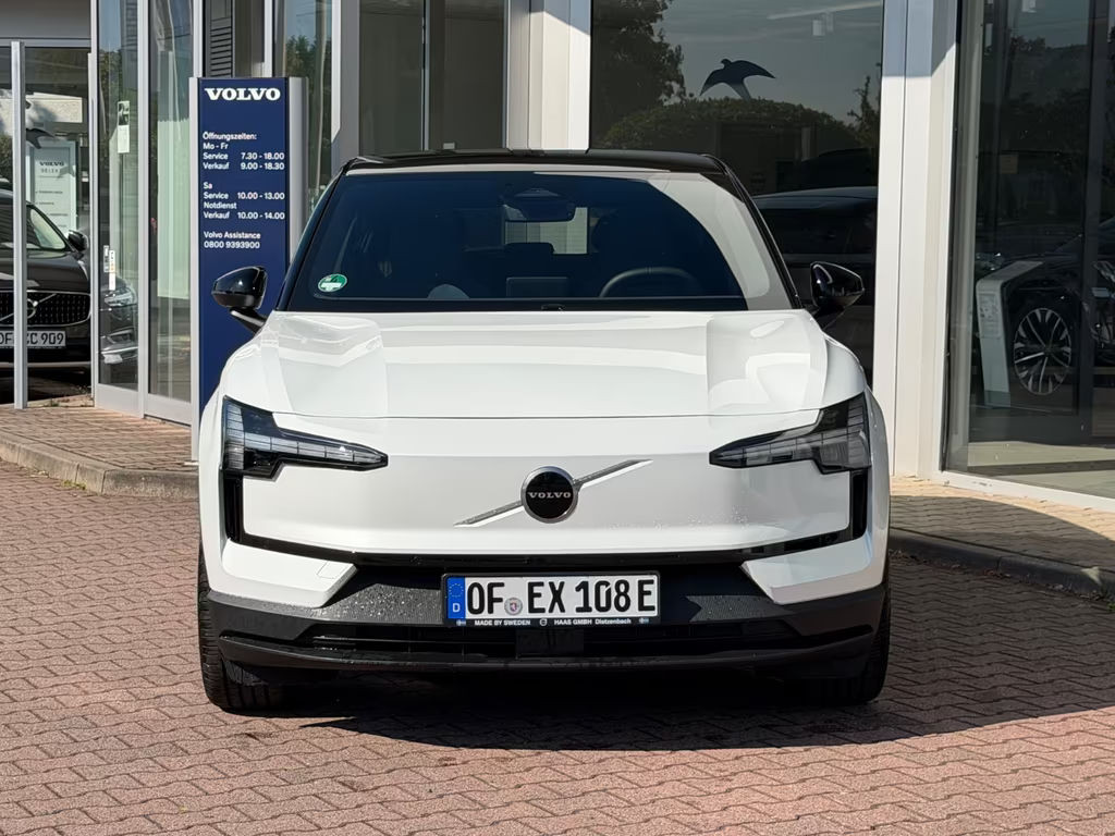 Volvo EX30