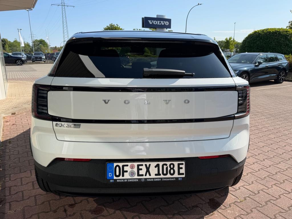 Volvo EX30