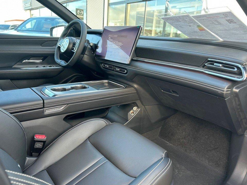 Mazda 6e
