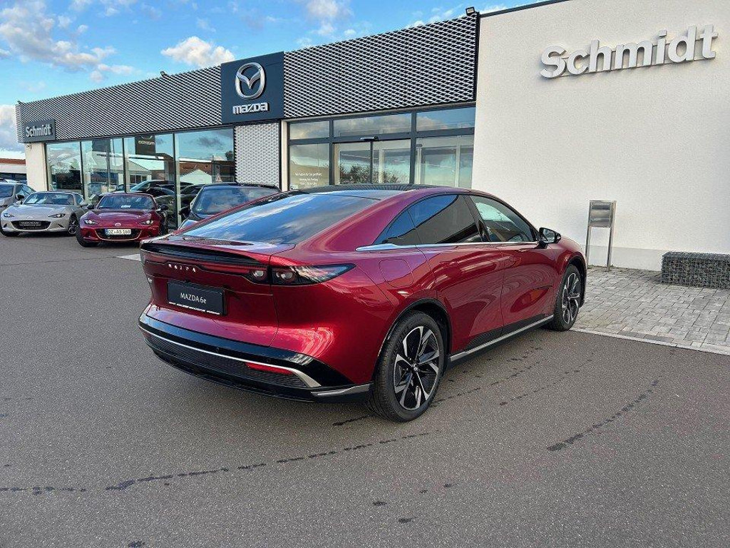 Mazda 6e