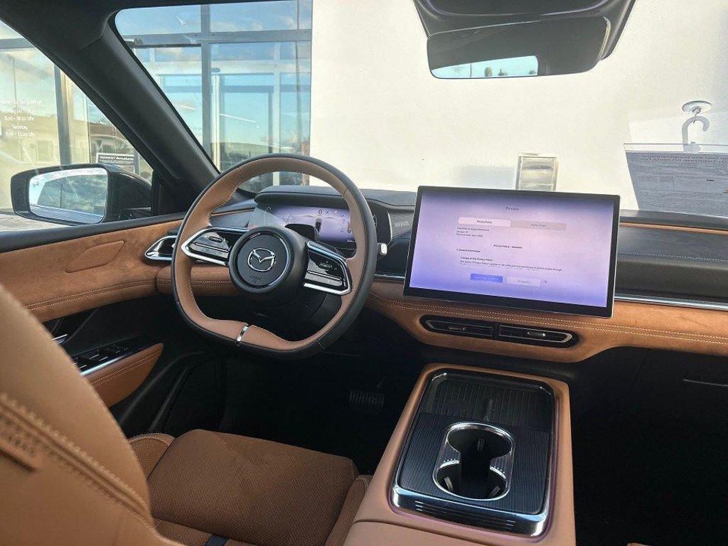 Mazda 6e