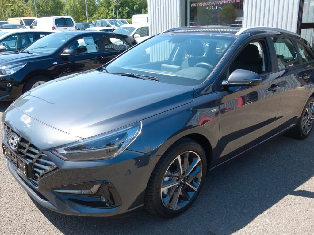 Hyundai i30 Trend Hybrid