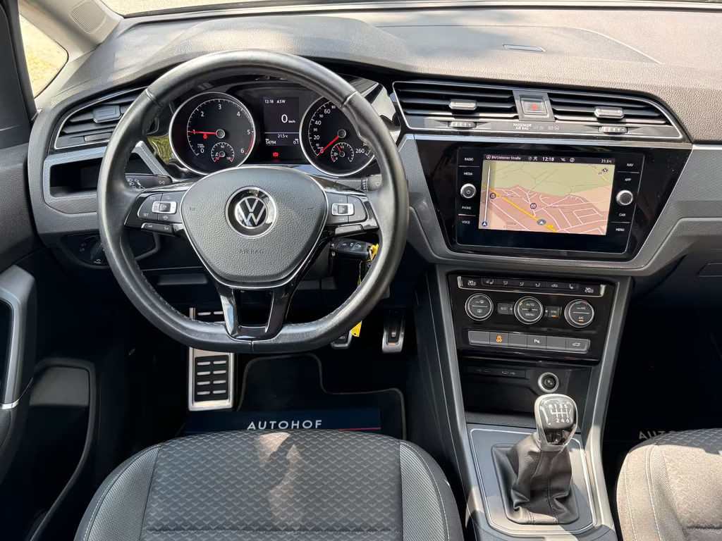 Volkswagen Touran