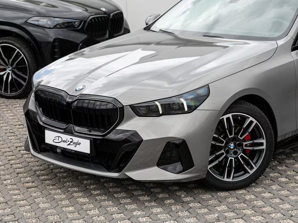 BMW 5 Serie 520 M-Sport xDrive Sedan 520d