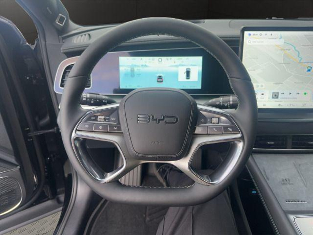 BYD Sealion 7