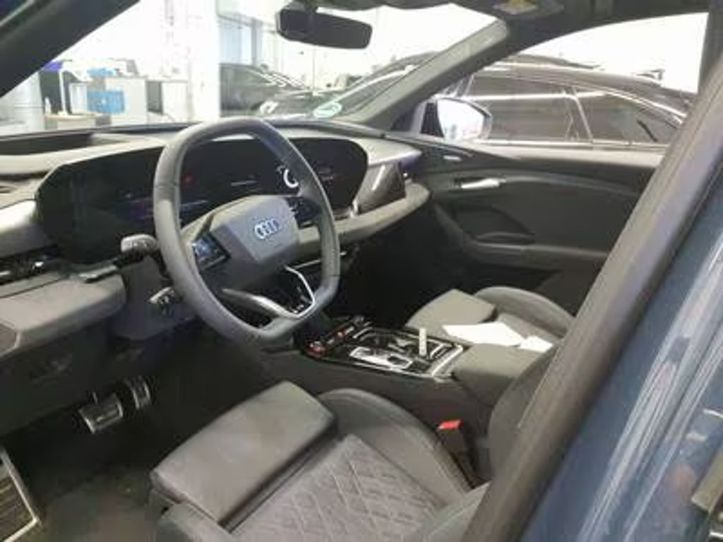 Audi SQ6 e-tron