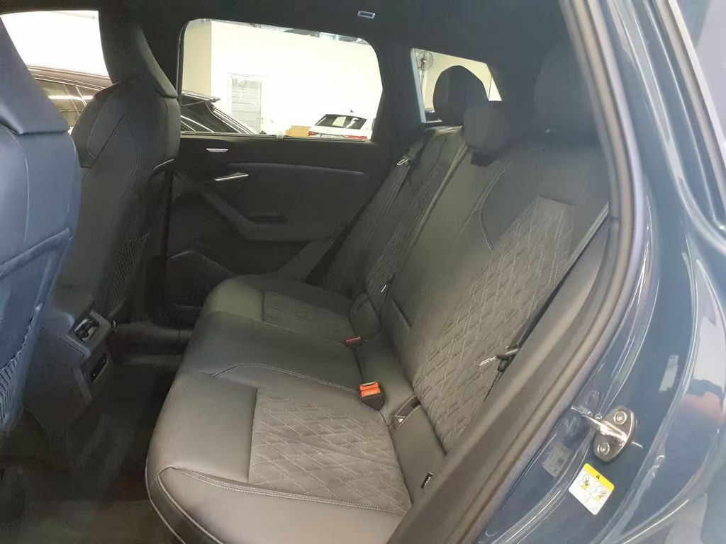 Audi SQ6 e-tron