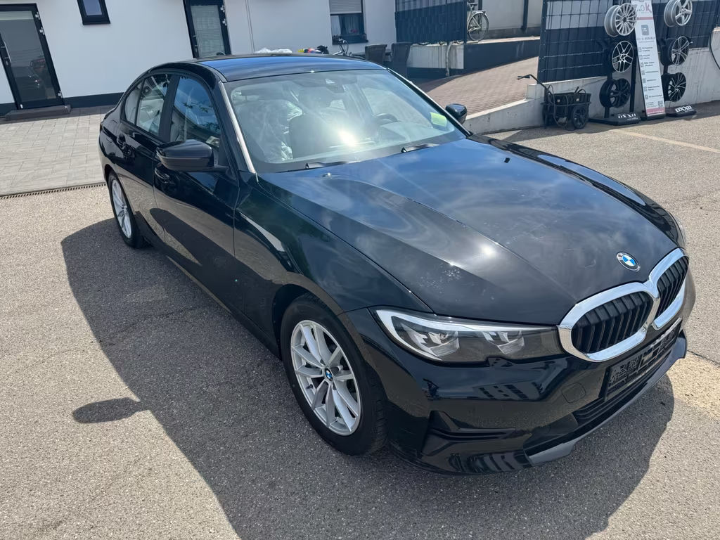 BMW 3 Serie 330 Advantage pakket Sedan 330d