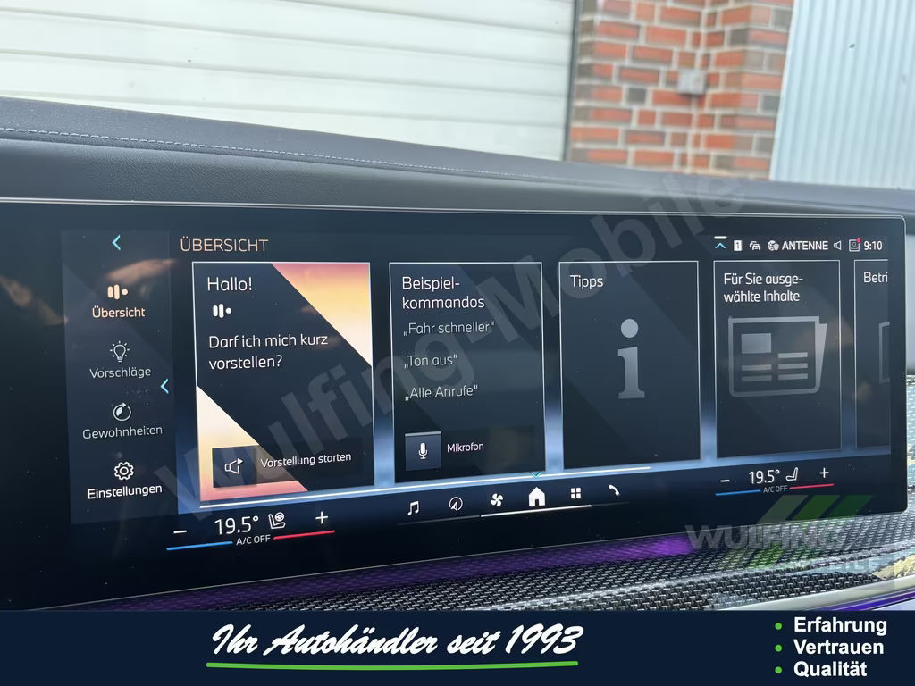 BMW i7