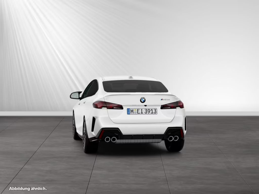 BMW M235