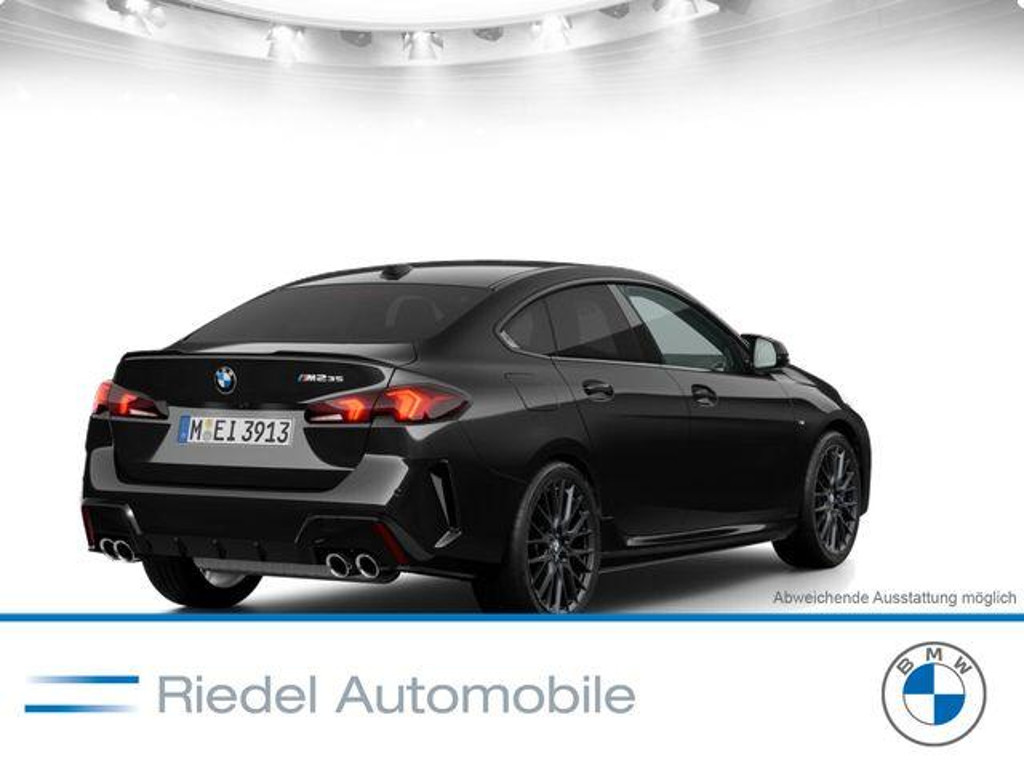 BMW M235