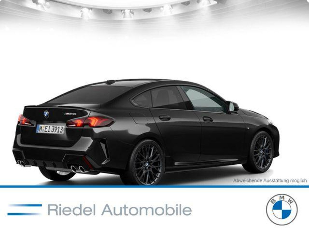 BMW M235