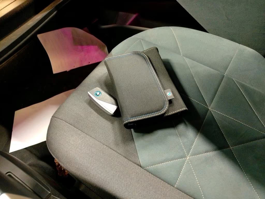 BMW iX