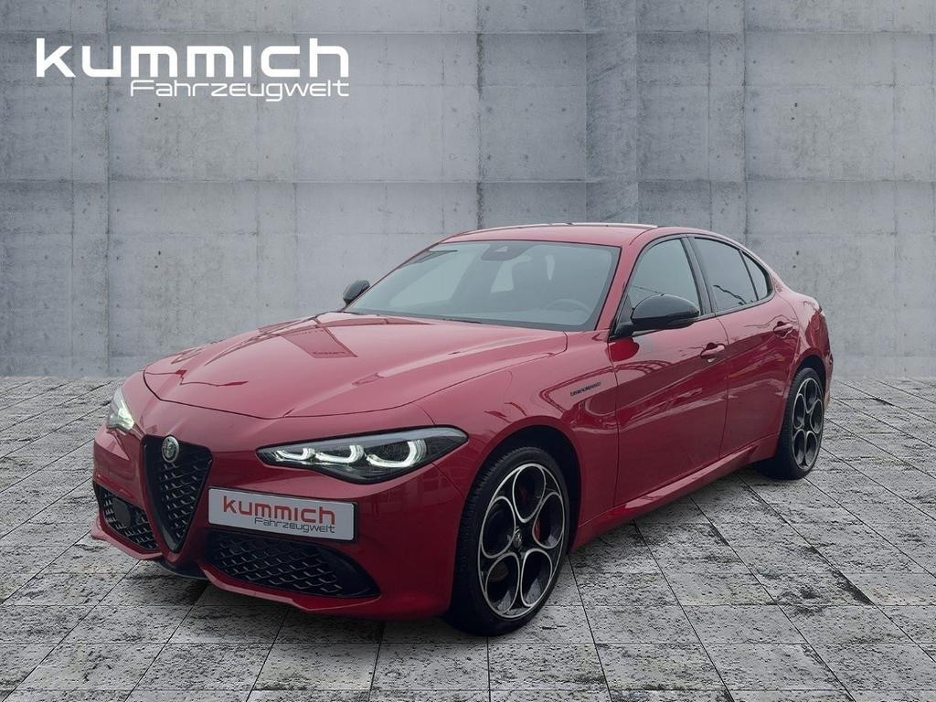 Alfa Romeo Giulia AT8