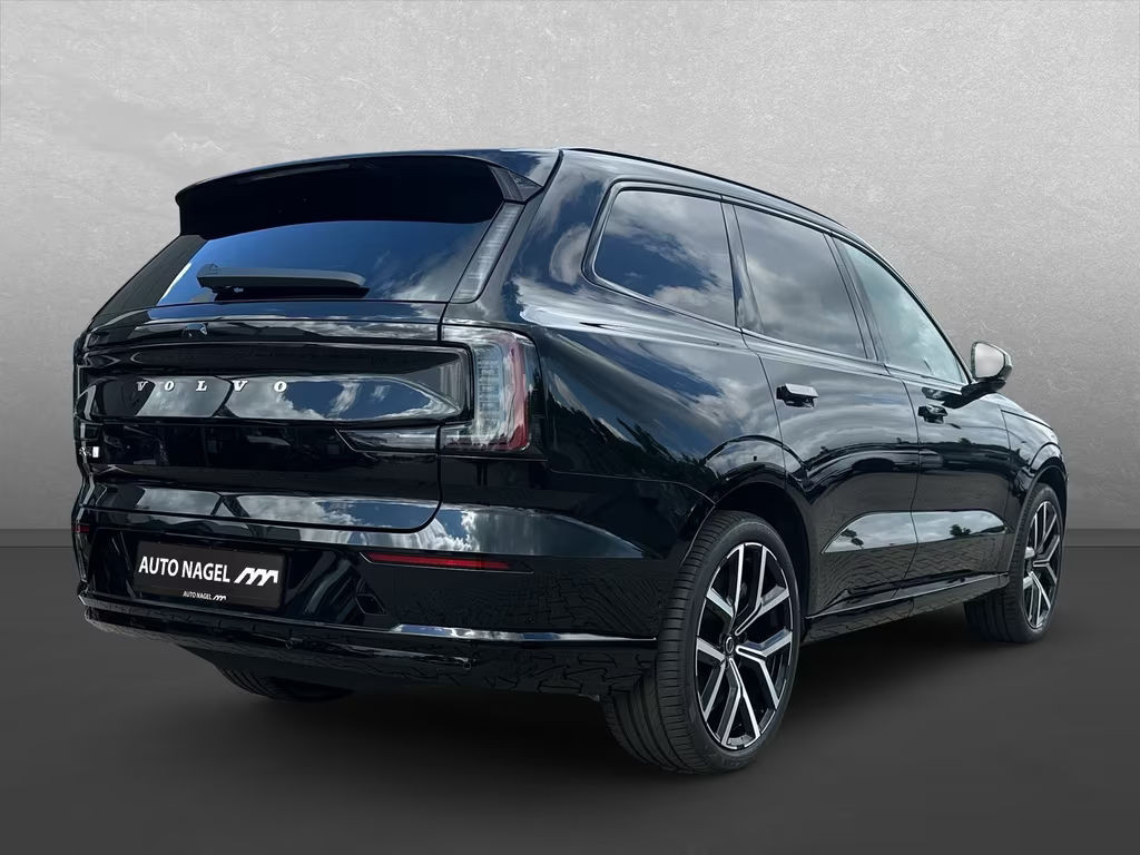Volvo EX90