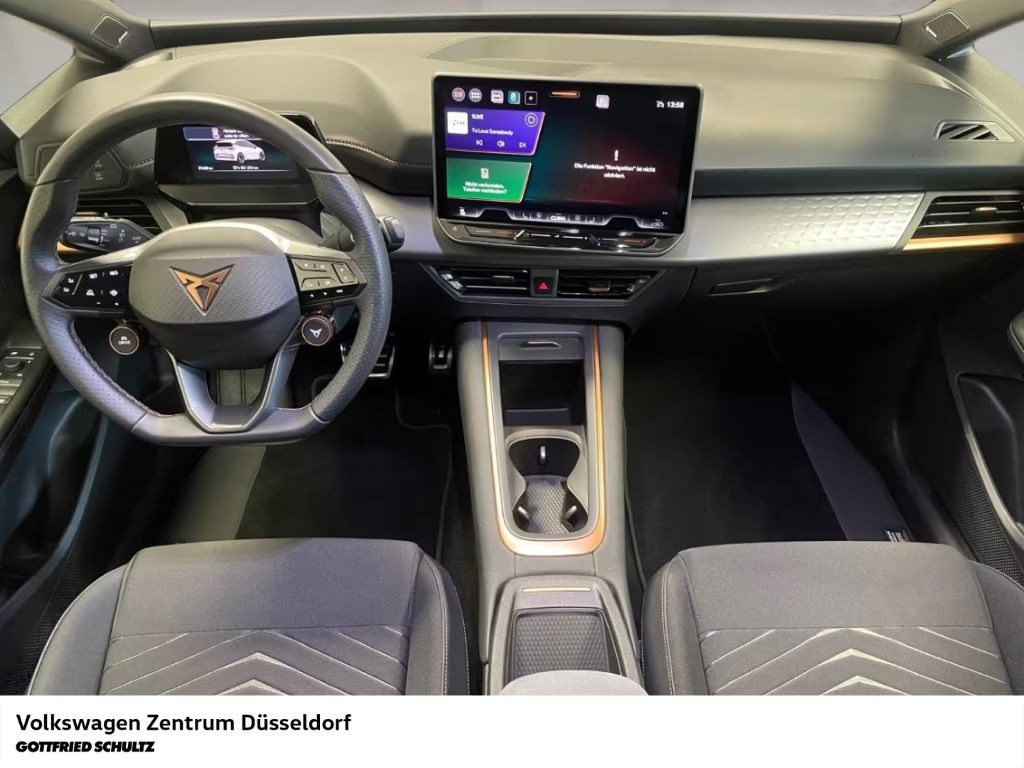 Cupra Born Sitzheiz Parkhilfe LED Navi