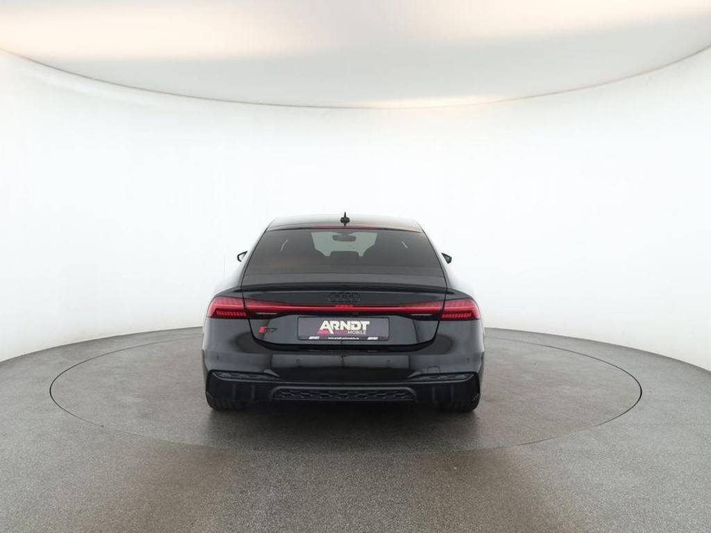 Audi S7