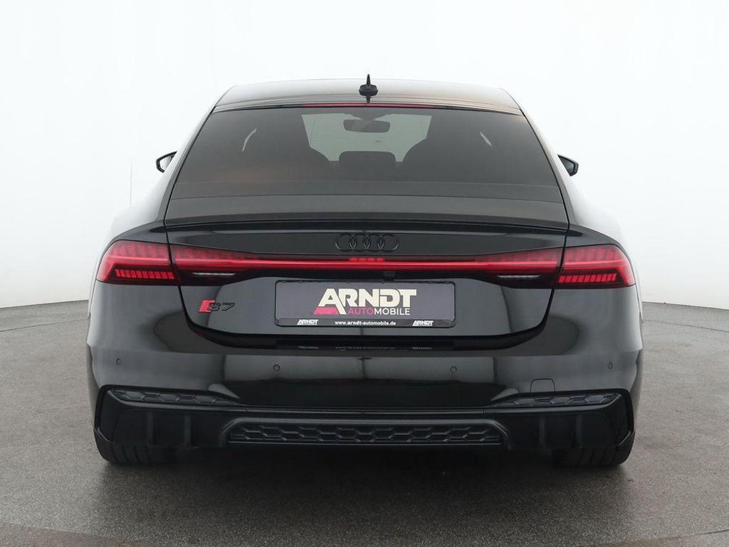 Audi S7