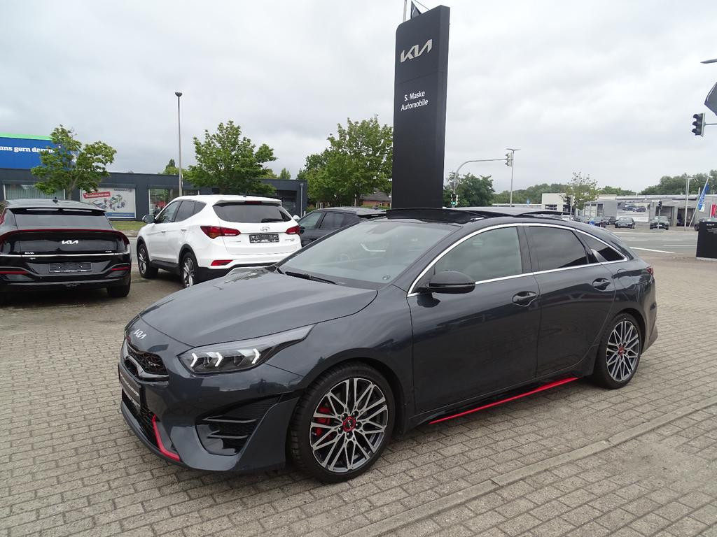 Kia ProCeed