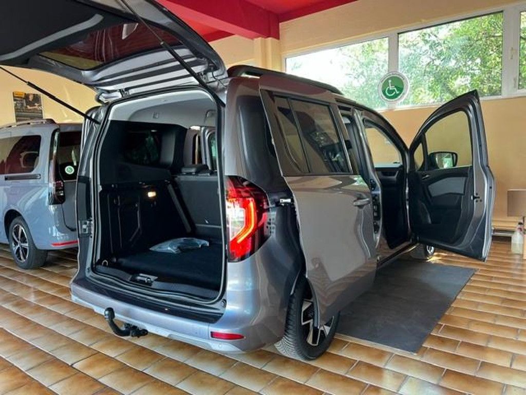 Nissan Townstar