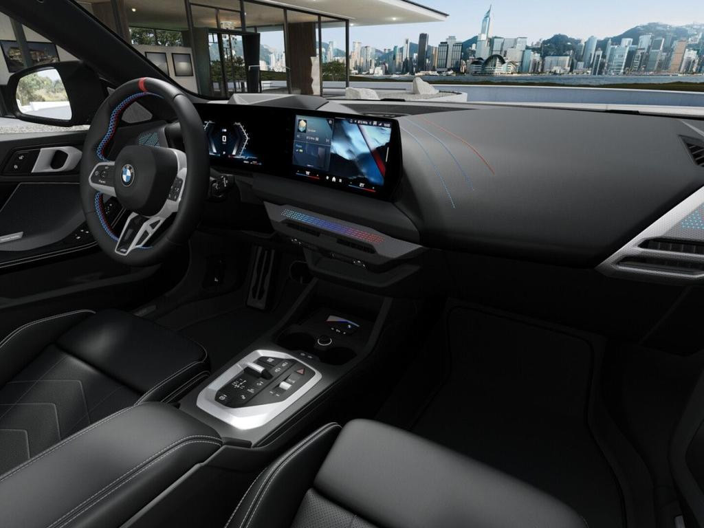 BMW M235