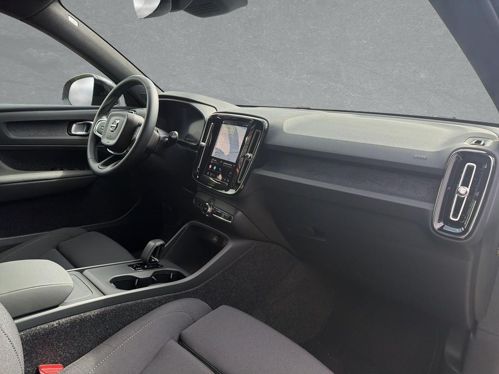 Volvo EX40