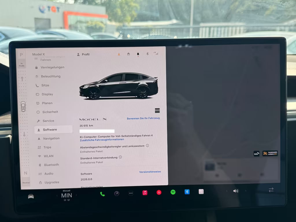 Tesla Model X