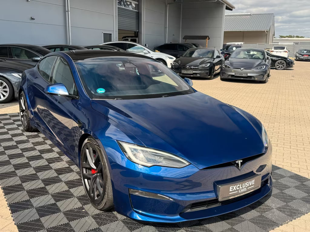 Tesla Model S