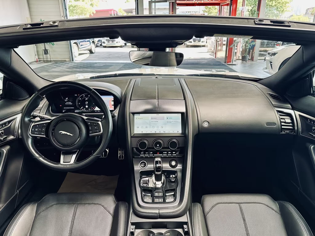 Jaguar F-Type