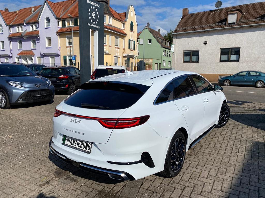 Kia ProCeed