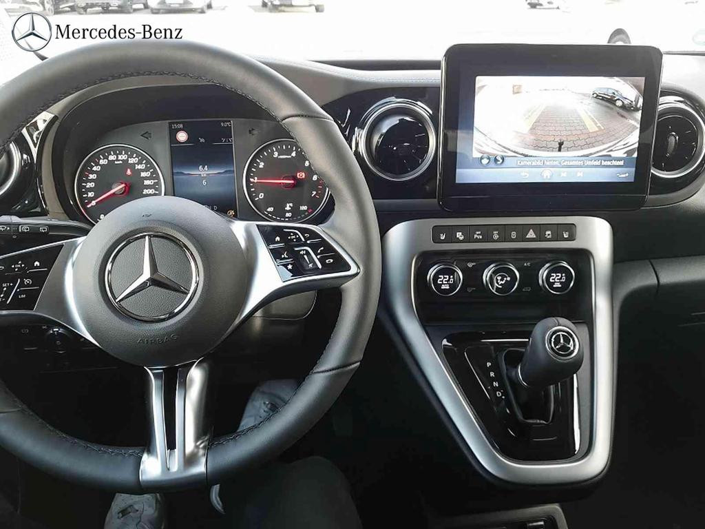Mercedes-Benz T 180