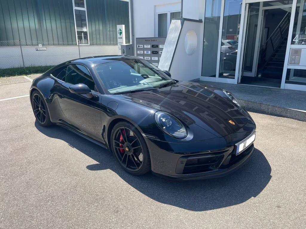 Porsche 911