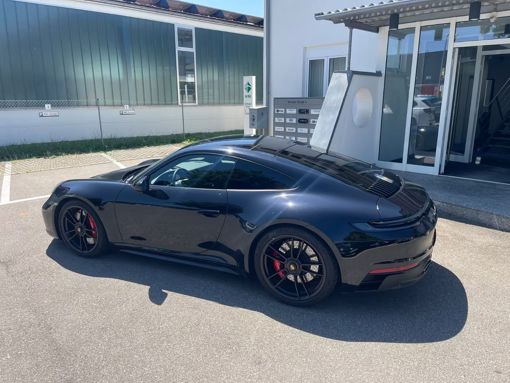 Porsche 911