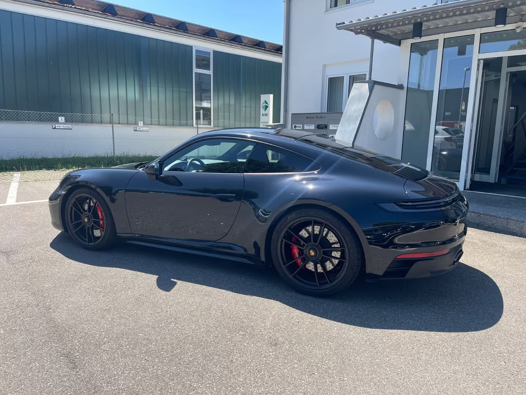 Porsche 911