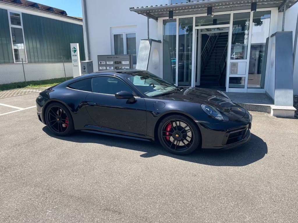 Porsche 911