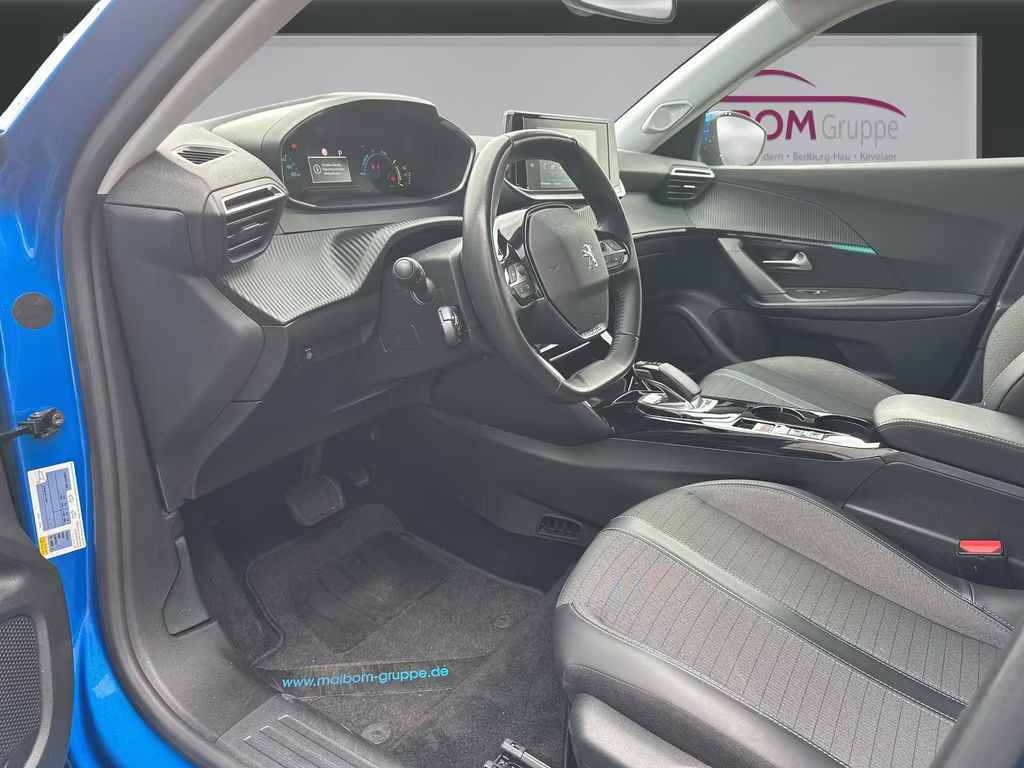 Peugeot e-2008