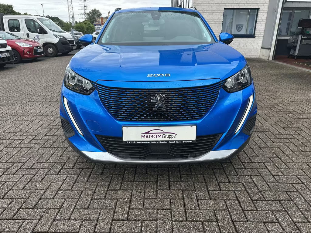 Peugeot e-2008
