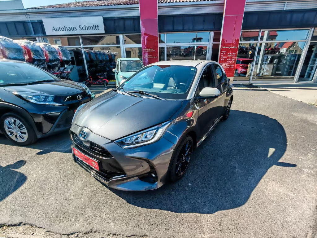 Toyota Yaris Style Hybride