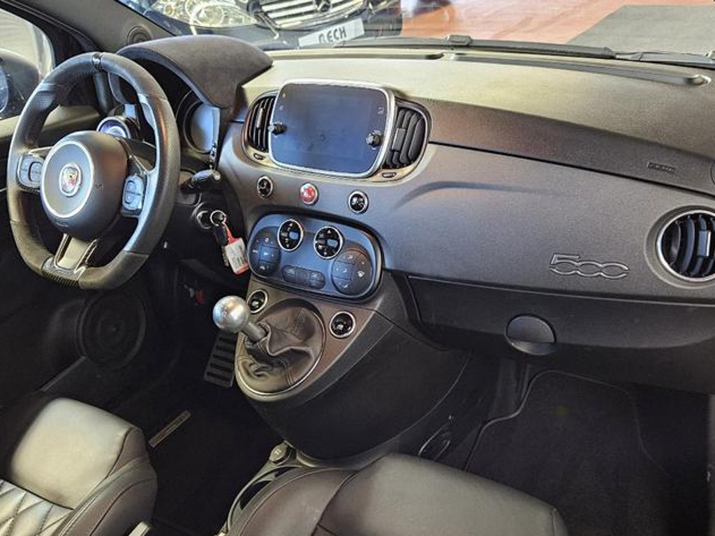 Abarth 595