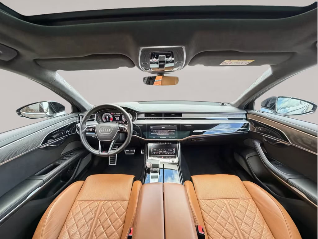 Audi S8