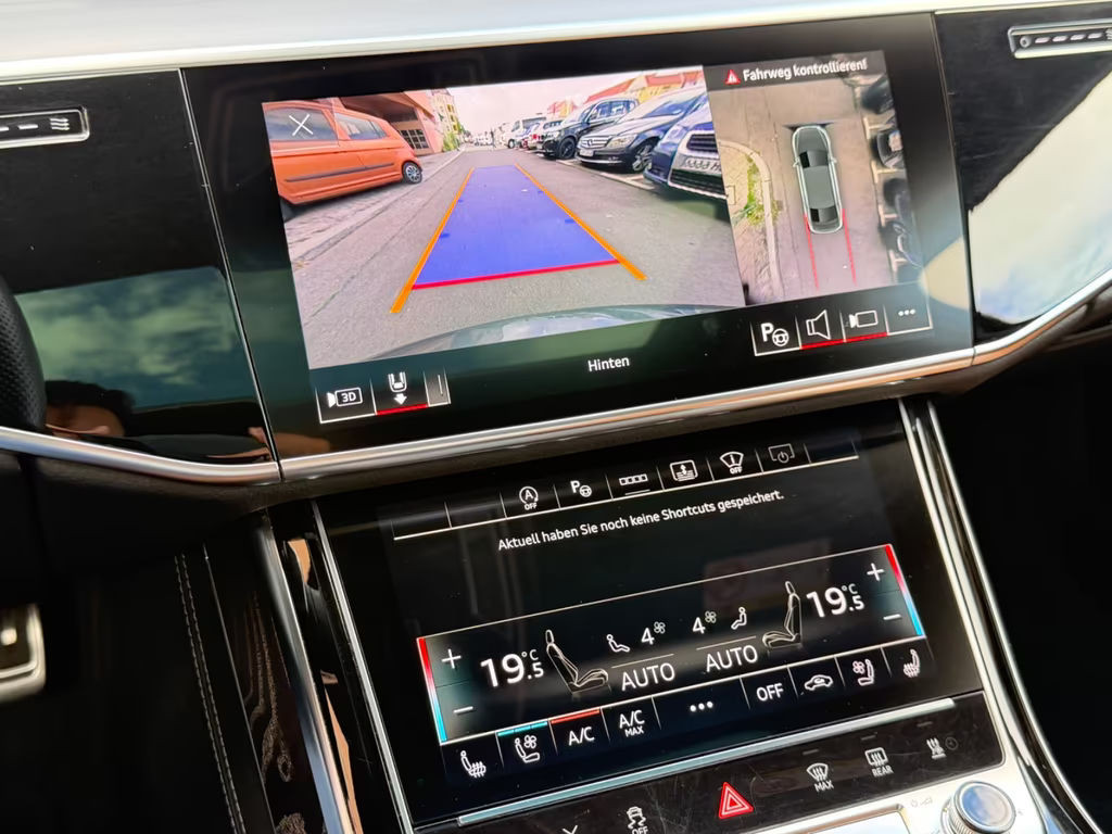 Audi S8