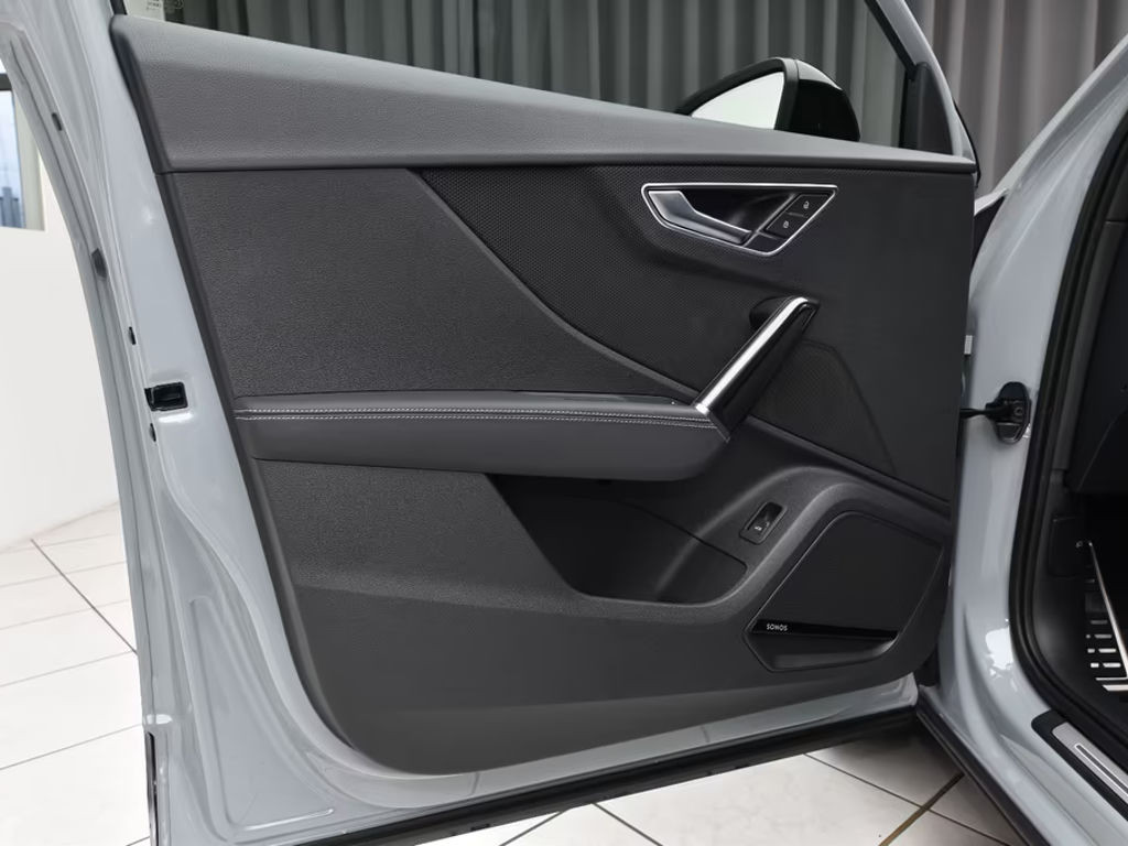 Audi SQ2
