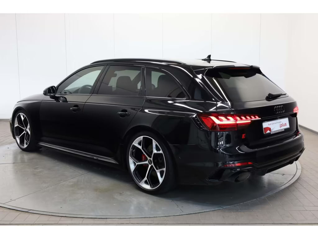 Audi RS4