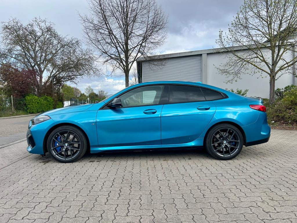 BMW M235