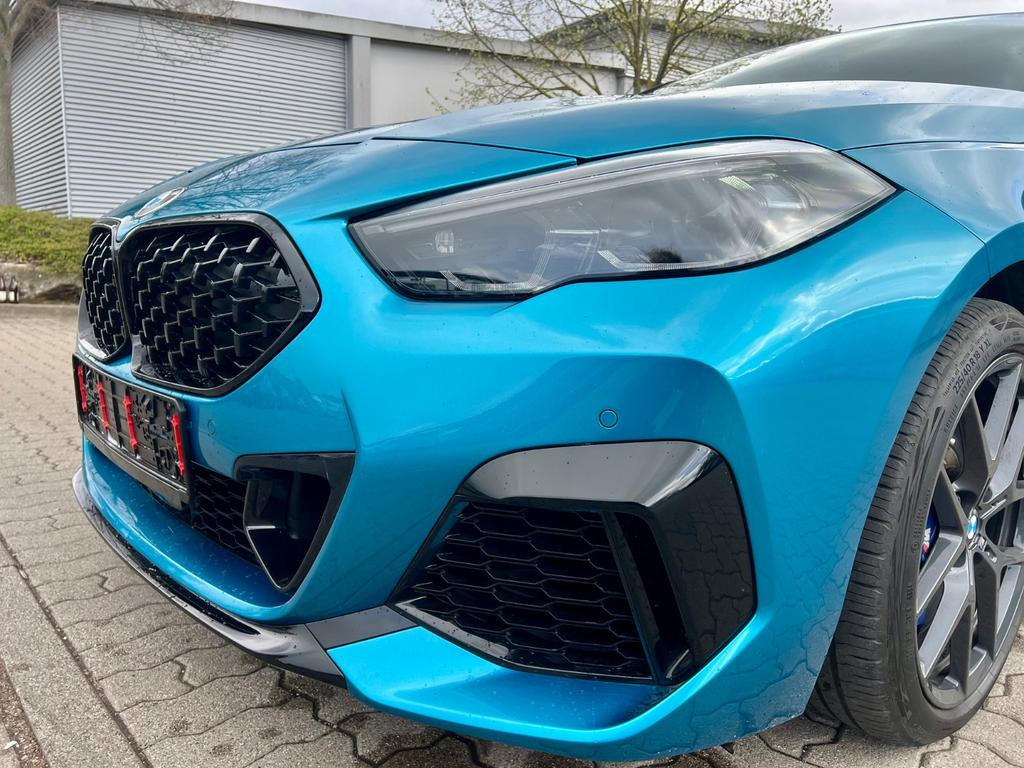BMW M235